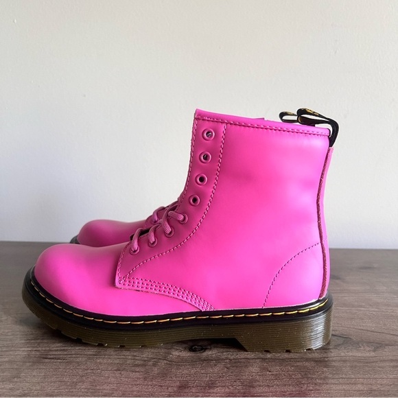 DR. MARTENS Junior 1460 Lace Up Girls Boots Size 4 SKU#241181 - Picture 5 of 11
